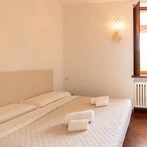 https://residenza-ponte.hotelinveneto.com